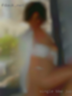 Single BBW, just checking horny girls massage things out.